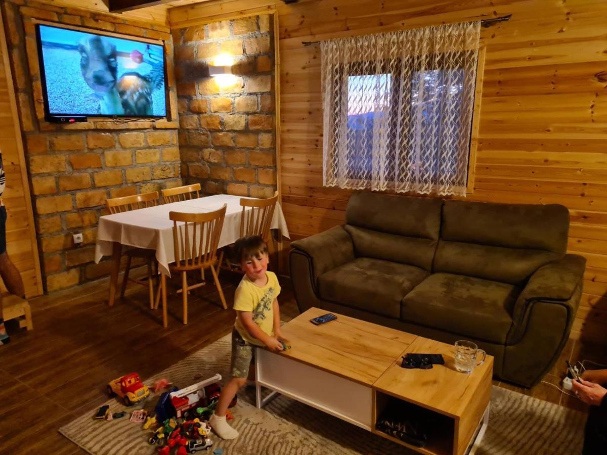 Villa Gold Hill Sekulic Esterno foto